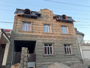 Uy sotiladi zenit