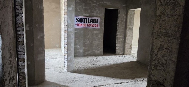 Kvartira sotiladi