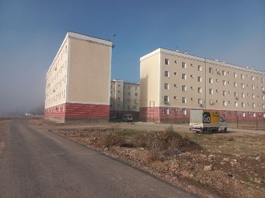 Toshkent viloyati Nurafshon shahridagi uy sotiladi