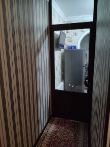 Аренда бел тепа янги ташми 2.хонали оилага берилади расмдаги уй