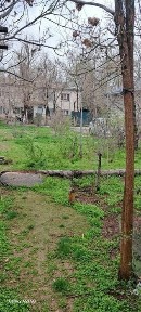 Продается коттедж за цумом 2 х комнатная, по улице Парвоз 7/12,угловая.