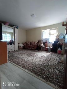 Продаётся дом 3,60 соток 4 спальни, 2 сан узла кухня столовая.