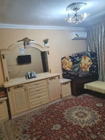 1xonalik uy 2 xonalik qlingan 1 etaj 4 etajka g'ishtli dom.