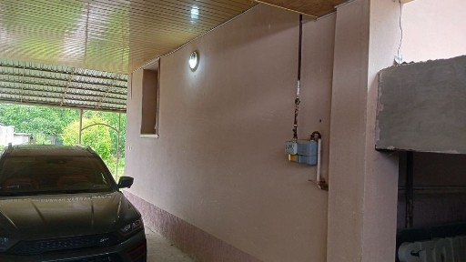 Tabiat bag‘ridagi tinch va shinam uy sotiladi