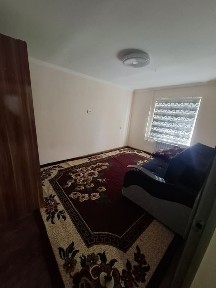 Bez makler Chilonzor 9 da 2 xonali uy sotiladi