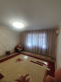 METRO YONIDAN kvartira ijaraga, o'g'il bola sherik olamiz! BEZ MAKLER