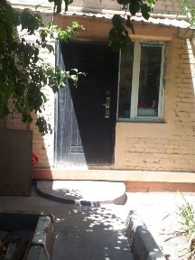 Продается 1/1/4 Авиасозлар 3,/приват. общежитие/, Яшнабадский район