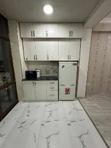 Green house 3 metro bekati 2 xona 82 kvmetr xamma jihozlari bn 4 etaj