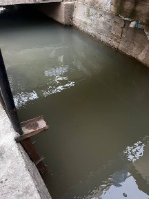 Срочна ховли сотилади