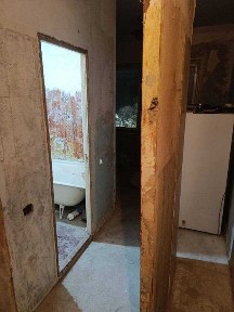 Юнусабад 14 квартал 16 дом 1*2/4/4 балкон 1.8*6 •