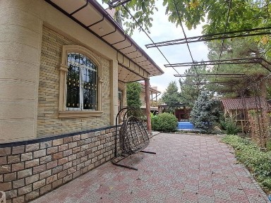 Дача Тошкент шахардан 22 км Кибрай туманида