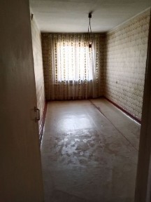 Uy sotiladi Chirchiq 1 мкр, 19 дом, 57 кв, 6х2 метр балкон, 4-этаж