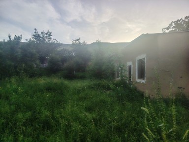 Dam olish maskani, Dacha va yashash uchun tabiat qo'ynidagi uchastka