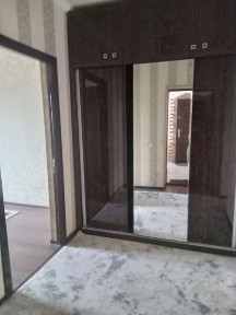Срочно своя 2 ком. квартира на 2 этаже 5 этажного кирпичного дома.