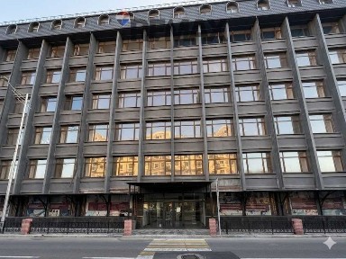 Сдаётся здание под университет, бизнес центр