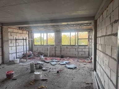 Продаётся квартира в Сергелях по очень выгодной цене.