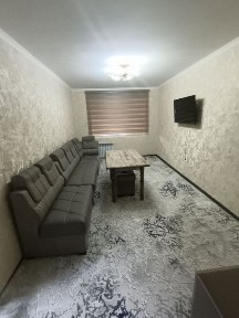 Чирчик шахар 1 mkr 2 хона