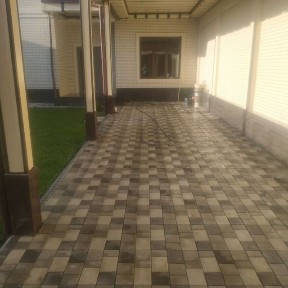 Uy sotiladi Koʻksaroy Toshmi postdan 2.5 km