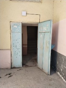 СВОЯ. Продам 1на ком. Евроремонт. Кирпичный дом