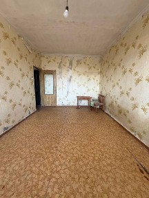 Продаётся квартира своя! Орентир: Ахмад Дониш Комнат: 1 пер