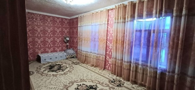 Срочно Ески 5да 8 сотихли замонавий кулайликларга ега ховли сотилади