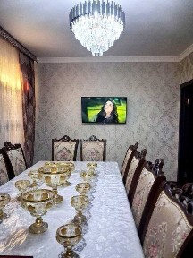 3 хоналик квартира сотилади.