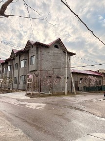 Sergeli Kia Avtasalon 5 sotix hovli. 420000$