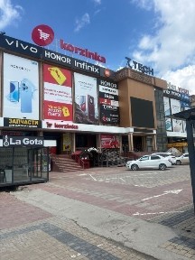 Kvartira sotiladi