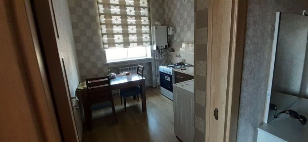 Qizlarni sherik qidiryapman/ Ищу сожительниц