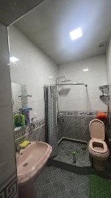 Odam toldi O'g'il bollaga shereklikka kvartera bor metroni oldida