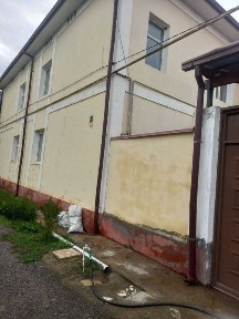 Zomin tumanida 2 Kottej sotiladi.