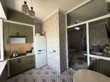 Motrid qorasuvda sotiladi 81 maktab yonida