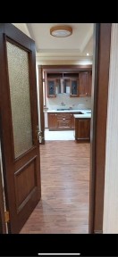 Срочно, недорого, продается 4-х комнатная квартира в банковском доме