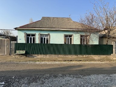 Уй сотилади, Камсамолда. Гулистон тумани
