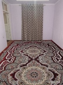 Hovli joy sotiladi