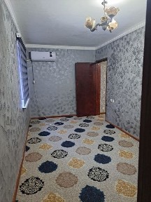 Qarshi shaxar yangi bozor oldida 2 xona 2 etaj Muljal Beelin kampanya