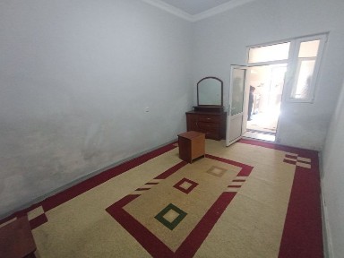 1 honali kvartira ijaraga beriladi. Hamma sharoitlar yaxshi