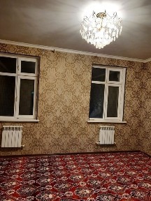 3 xanali kvartira satiladi