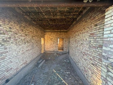 Жай сатылады шала биткен Ипподром7 коше басын бастыруга каркас дайын