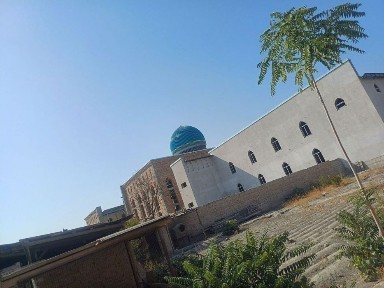 Oqariq Yangi qurilyatgan Masjid oldida uy sotiladi yer