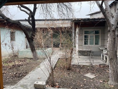 Fargona shaharida uy sotiladi