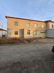 Урганч Телесентр йонда 324 кв/м курилиши тугалланмаган ховли жой