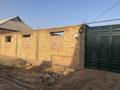 Участок 2 х этажный