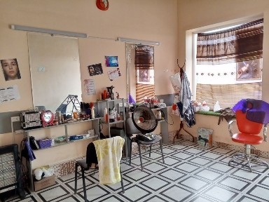 Uchastka sotiladi. Manzil Qarshi tumani Yangi Mirmiron mahallasi.
