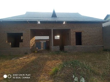Uy sotiladi 10 damas yunalish 83 maktabdan utgandan kiyngi kucha