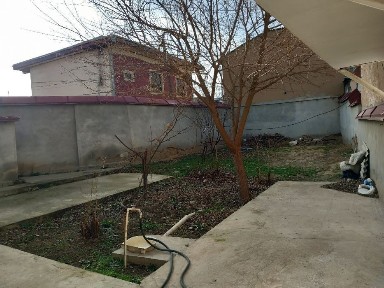 Xavasida hovli 3,6sotiq Shohmurod ko'chasi