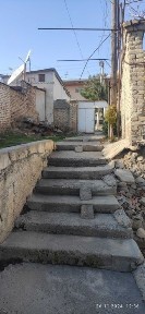 Продаётся 3ком дом с собственным двориком, расположенный в общем дворе
