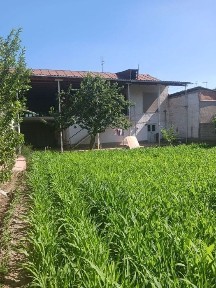 Uy sotiladi adres Femili muz saroy