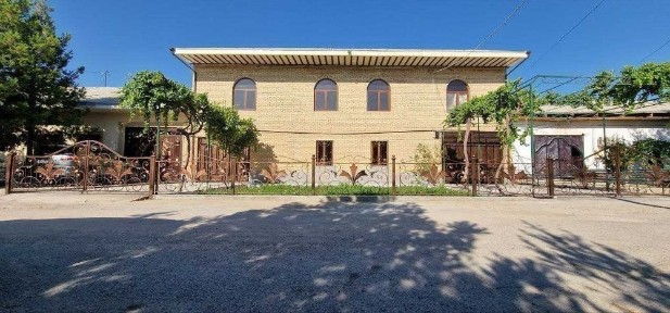 Srochna Hovli sotiladi Manzil UMID PASYOLKA