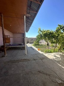 Hovli tezda sotiladi